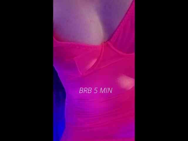 Girl-Fire webcam