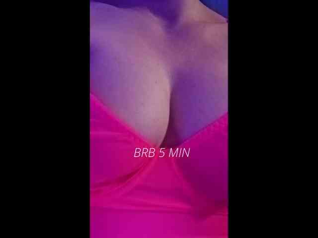 Girl-Fire webcam
