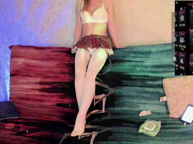 Girl-Fire webcam