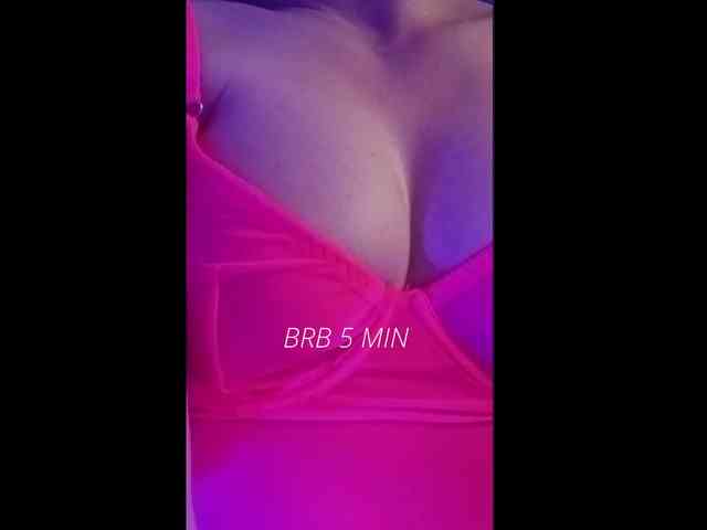 Girl-Fire webcam