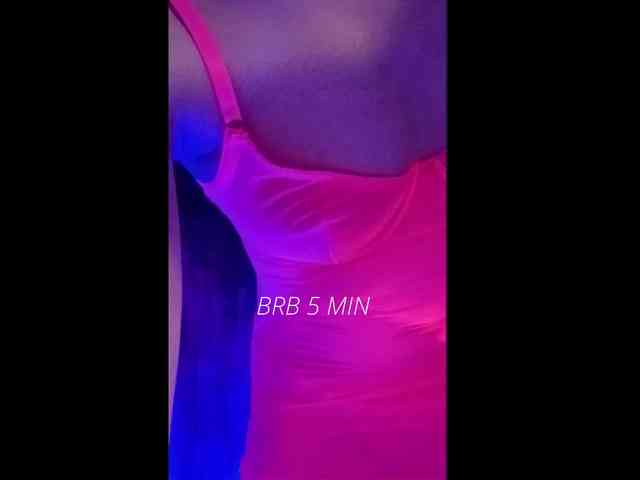 Girl-Fire webcam