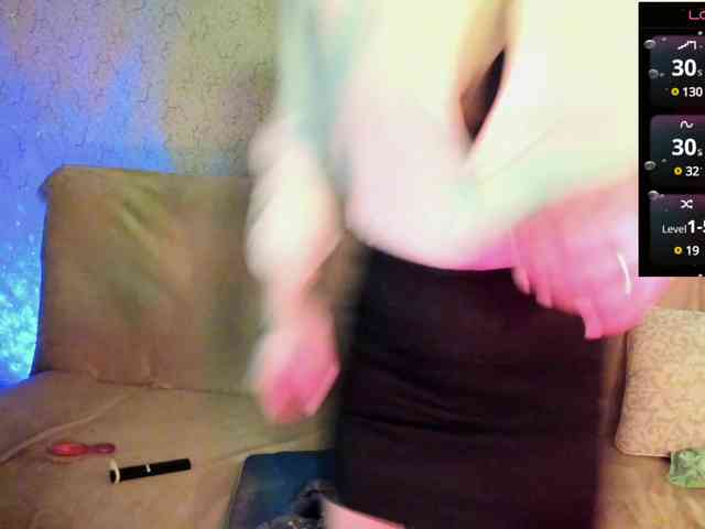 Girl-Fire webcam