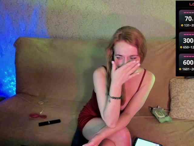 Girl-Fire webcam