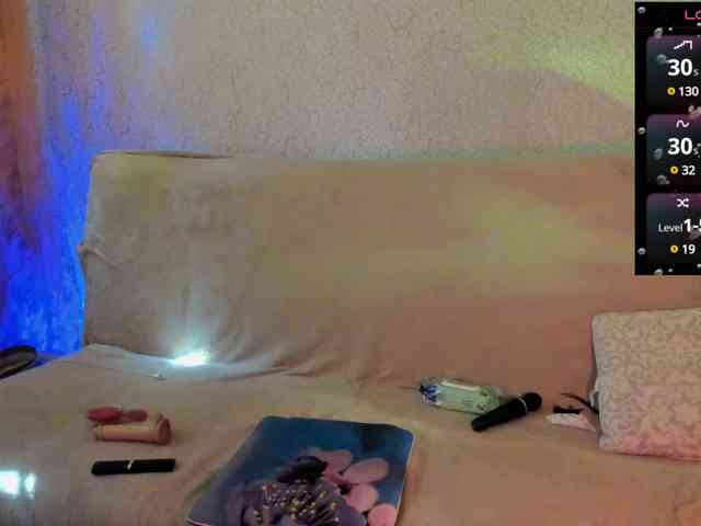 Girl-Fire webcam