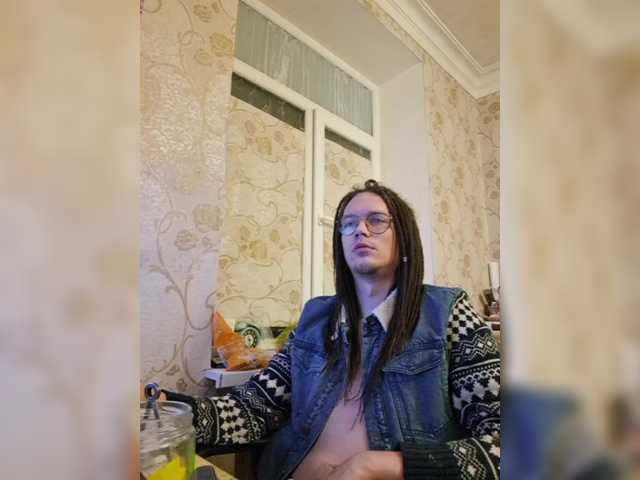 Axel-20x from BongaCams