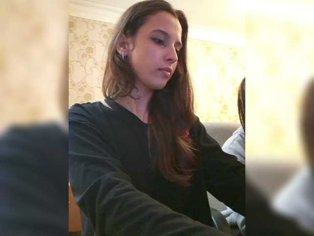  Axel-20x chat room