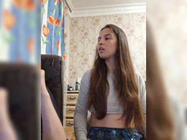 Love_Crew webcam
