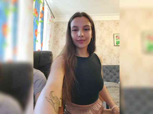 Love_Crew webcam