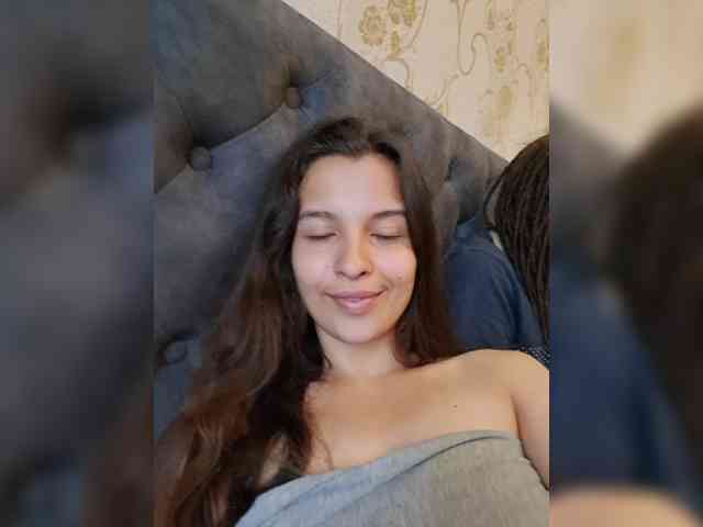 Love_Crew webcam