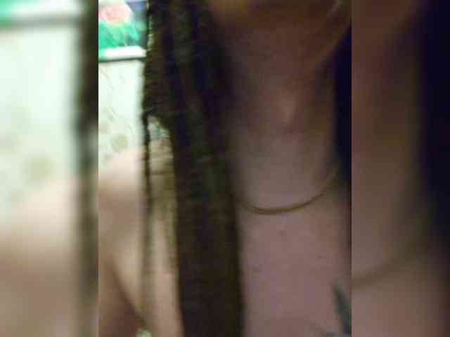 Love_Crew webcam