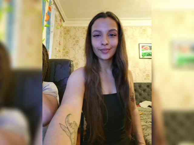Love_Crew webcam
