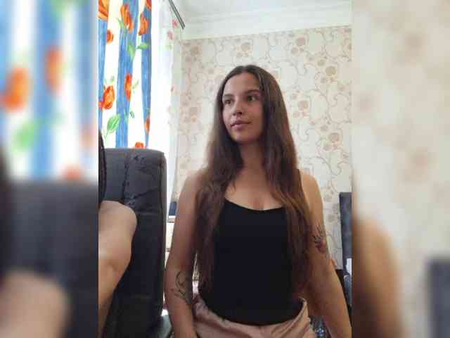 Love_Crew webcam