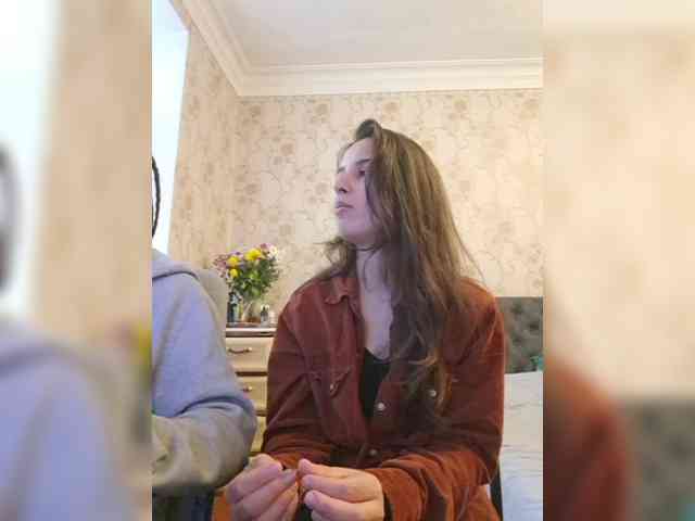 Love_Crew webcam