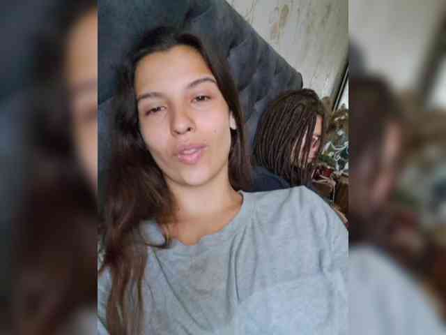 free webcam site Axel-20x