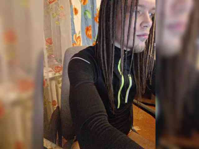 Axel-20x Live Webcam on BongaCams