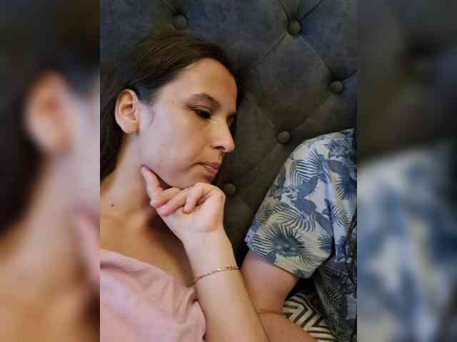 sexcam live Axel-20x