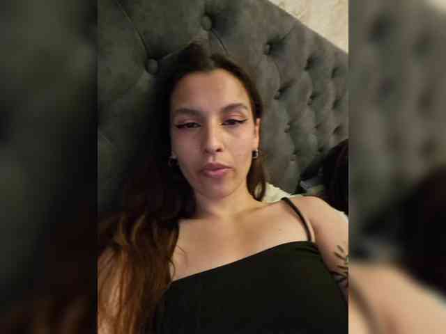 Love_Crew webcam
