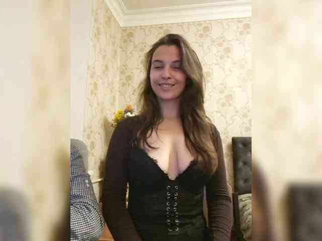 Love_Crew webcam