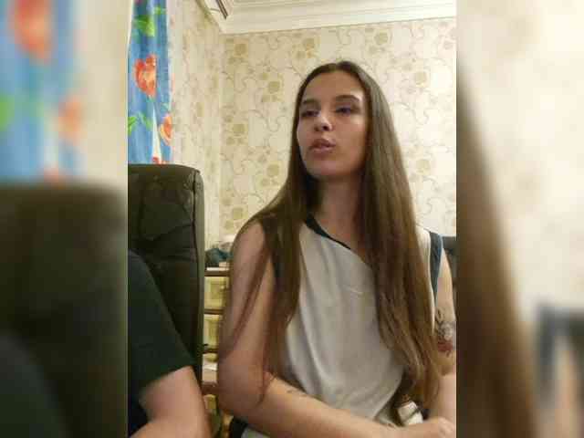 Love_Crew webcam