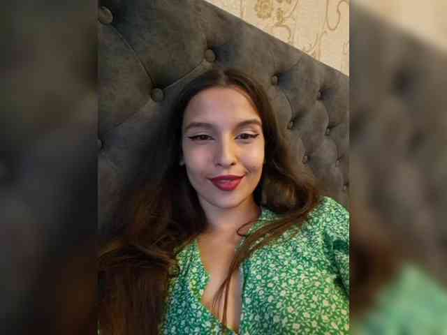 upskirt webcam Axel-20x
