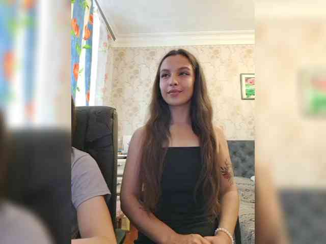 Love_Crew webcam