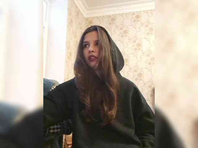 chatting live Axel-20x