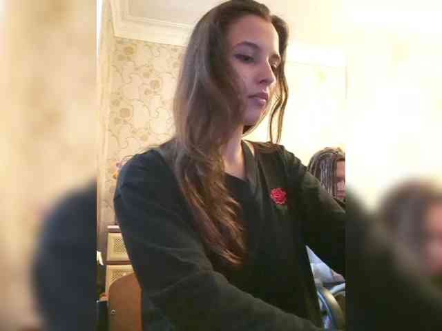 Love_Crew webcam
