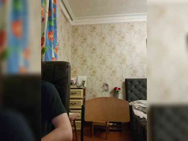 Love_Crew webcam