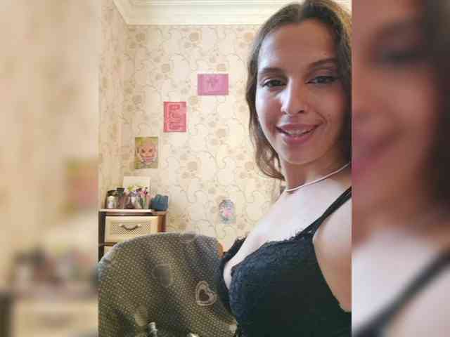Love_Crew webcam