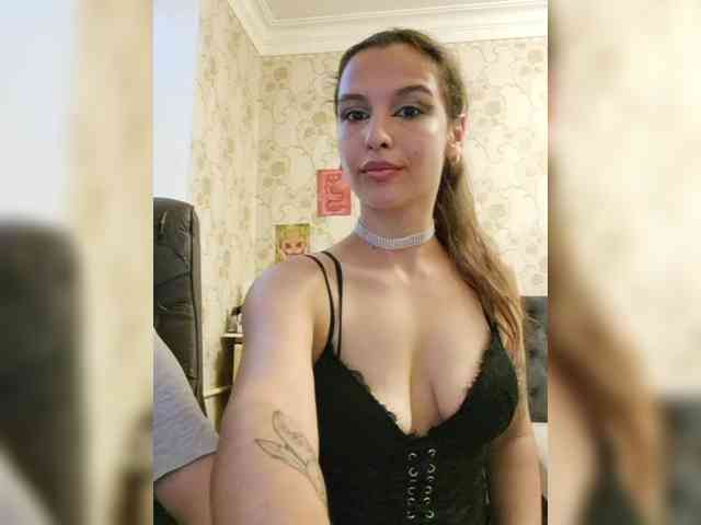 Love_Crew webcam
