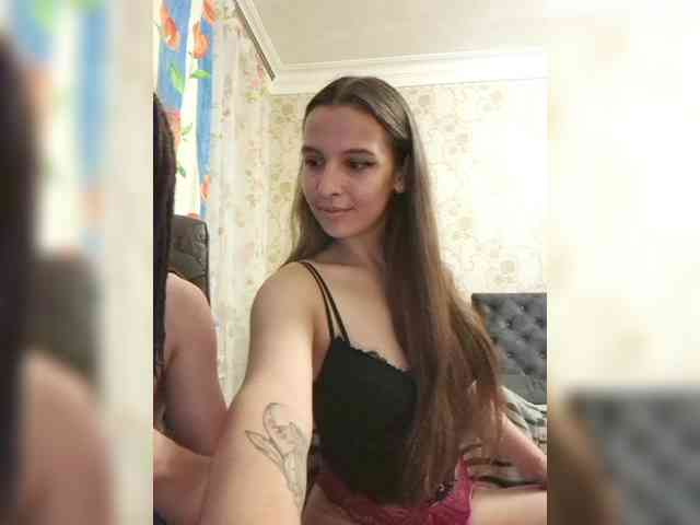 Love_Crew webcam