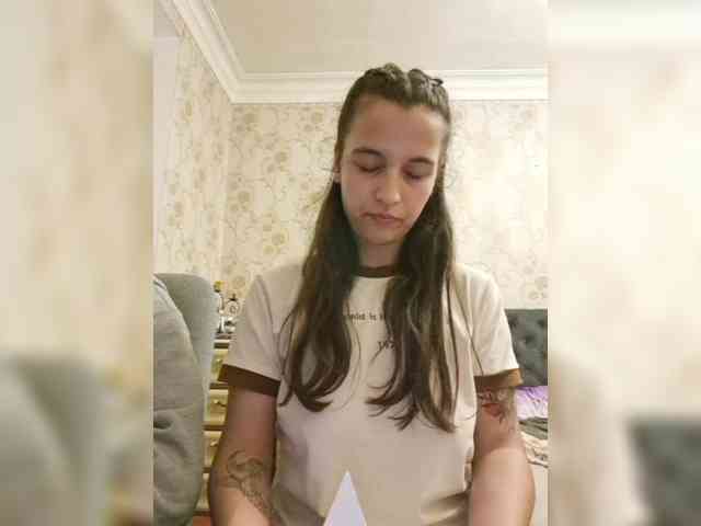 Axel-20x Live Webcam on BongaCams