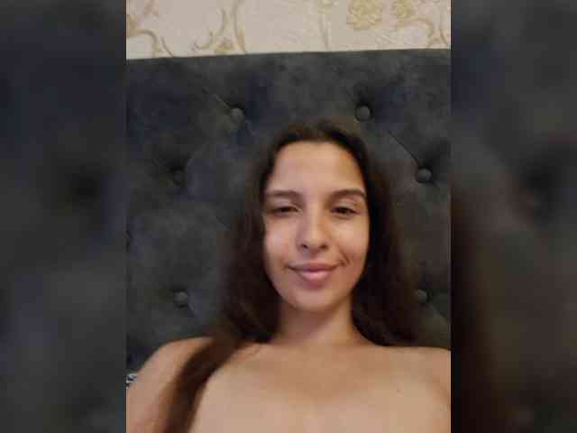 Love_Crew webcam