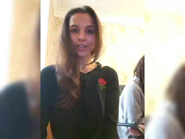 Love_Crew webcam