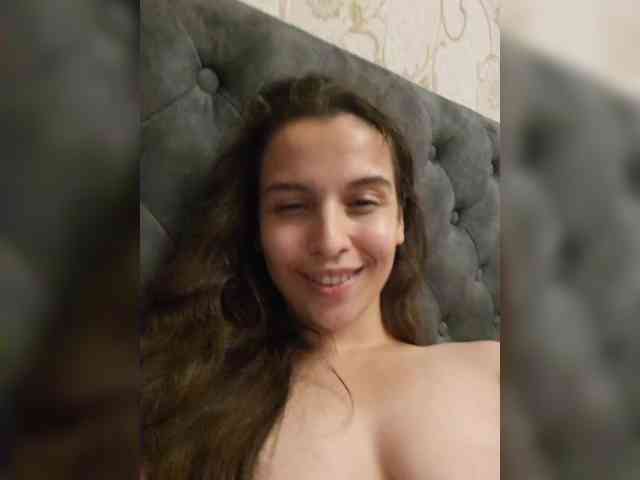 Love_Crew webcam