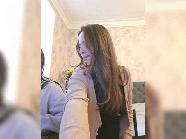 Love_Crew webcam
