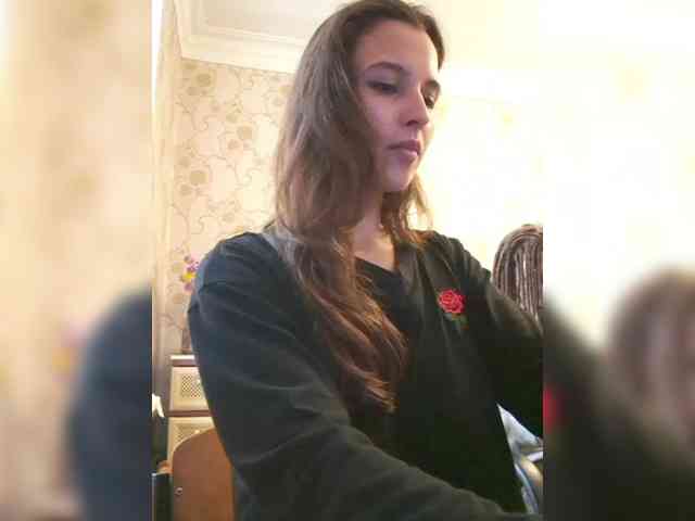 Love_Crew webcam