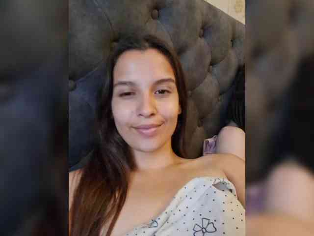 video chat nude Axel-20x