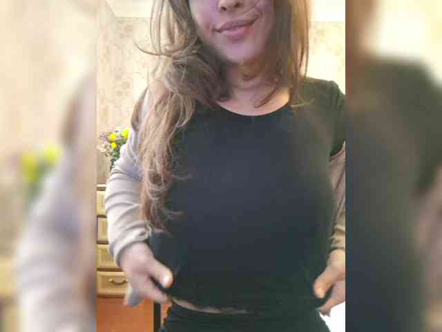 Love_Crew webcam