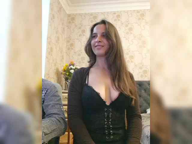 Love_Crew webcam