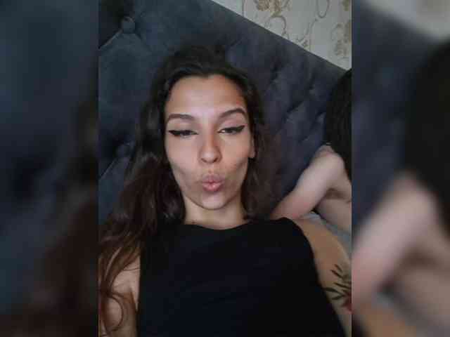Love_Crew webcam