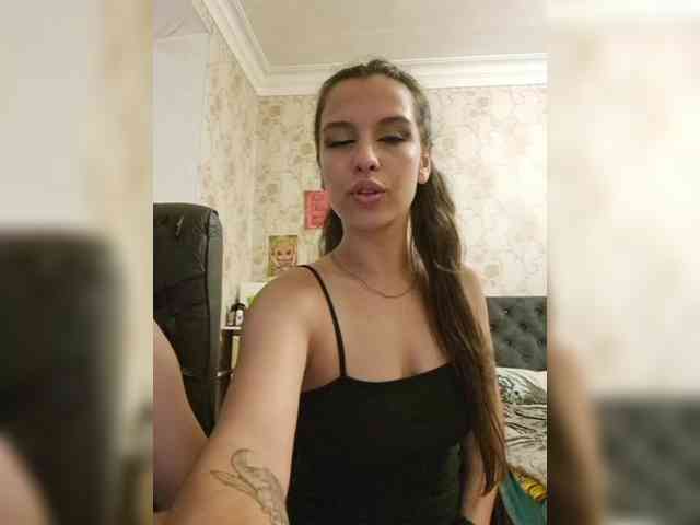 free webcam site Axel-20x