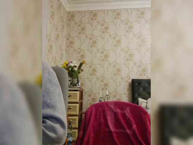 Love_Crew webcam