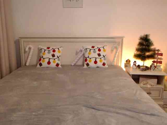 SelfishLena SelfishLena