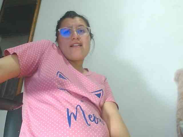 anni-jones webcam