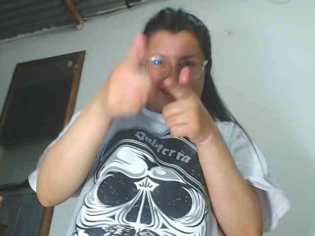 anni-jones webcam
