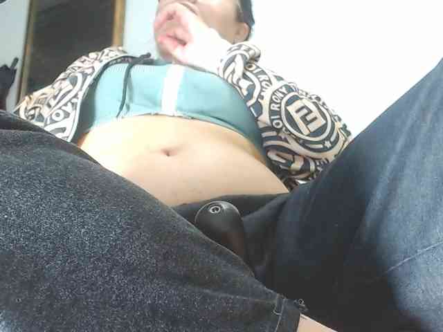anni-jones webcam