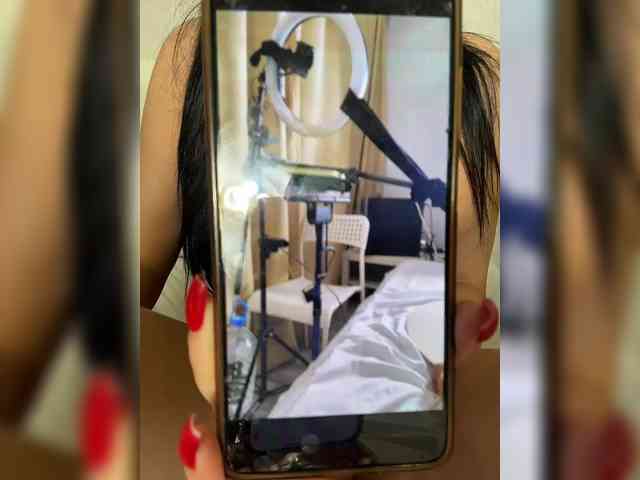 Madam_koss webcam