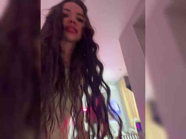 Madam_koss webcam