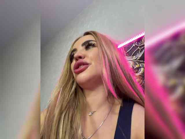 Madam_koss webcam